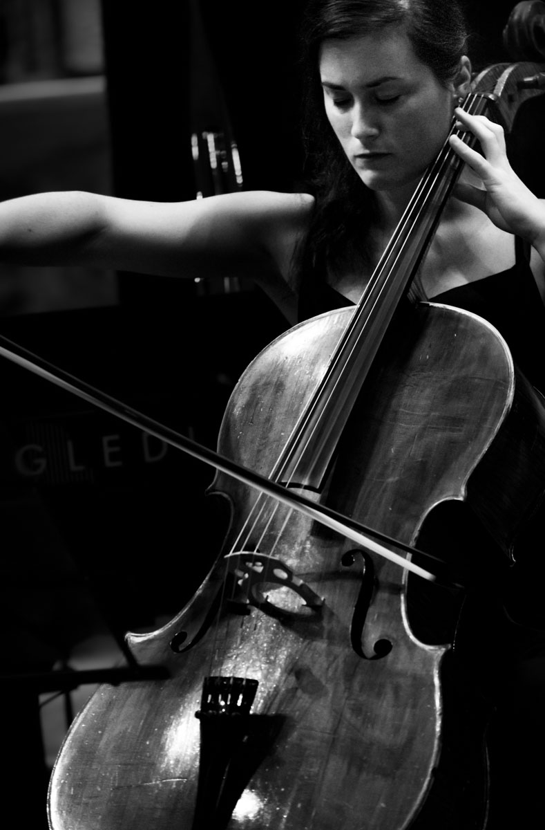 corsi-di-musica-camisano-vicenza-kroma-music-academy-francesca_montini-full.jpg